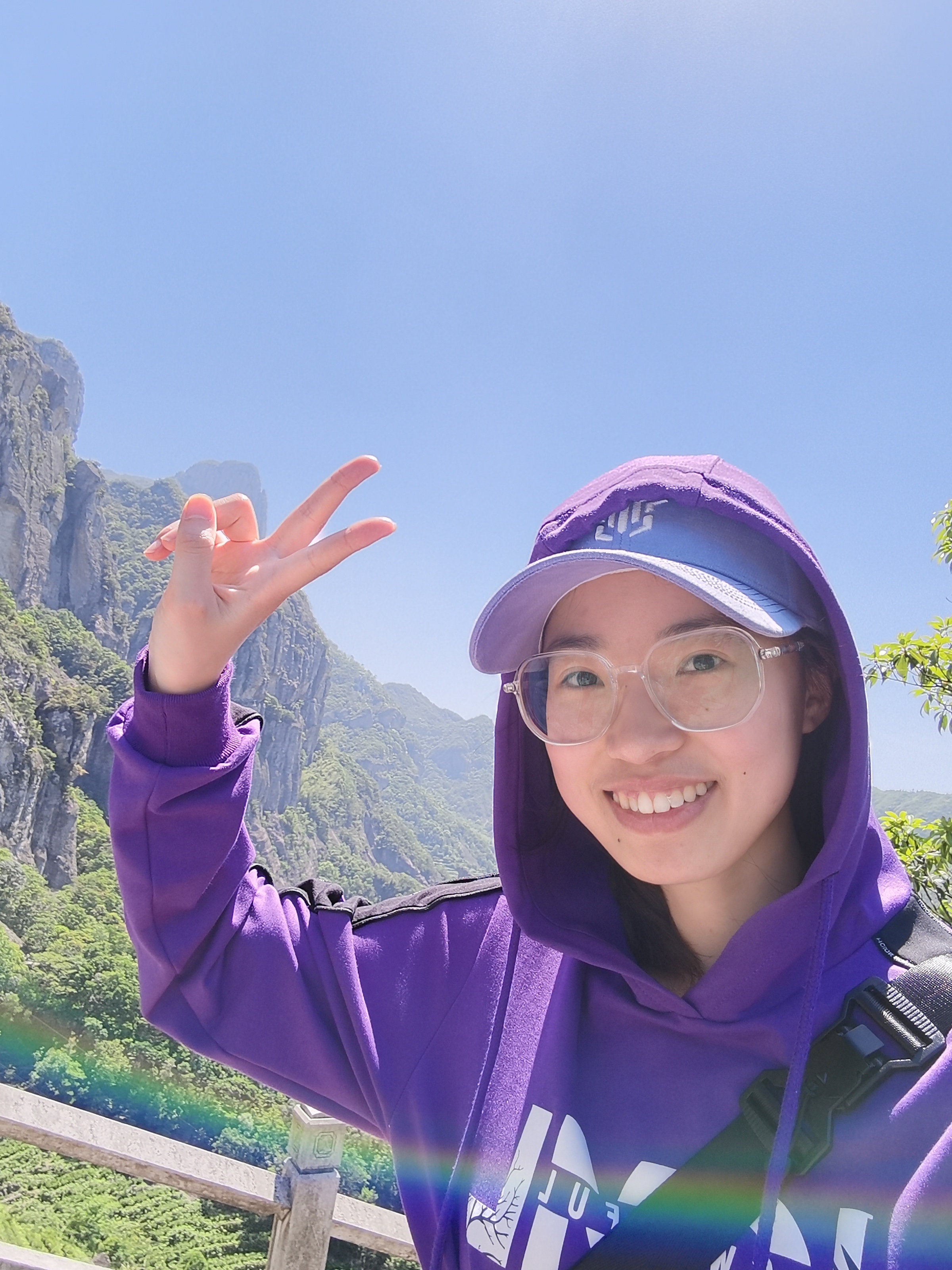 Photo of Yixin Liu